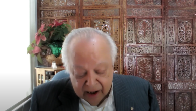 Photo of Sir Shridath Ramphal, former Commonwealth SG and witness to signing of Treaty