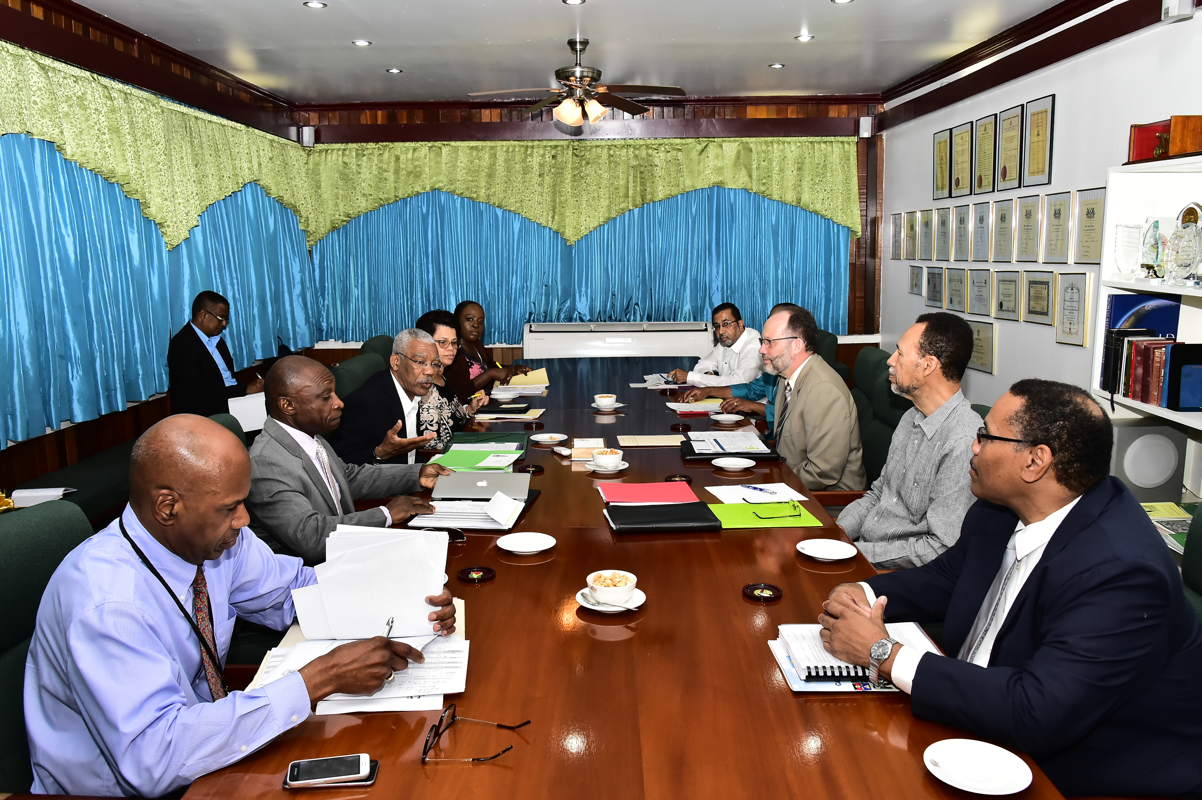 Photo of CARICOM Chairman briefed on upcoming Heads of Government Meeting