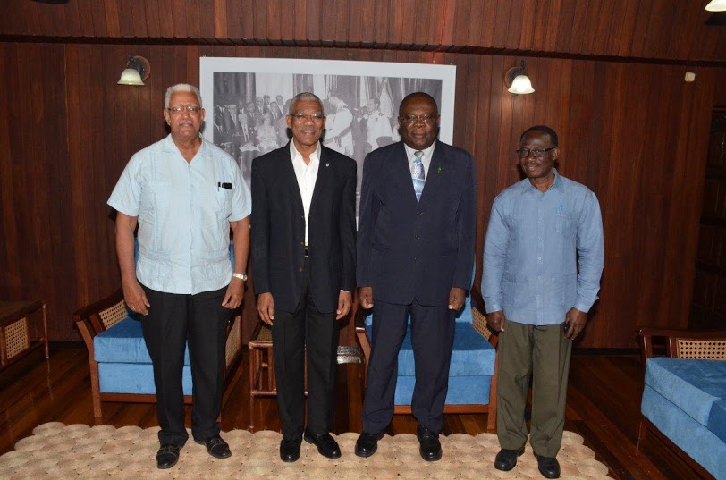 Photo of President Granger meets CARDI officials