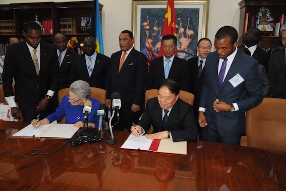 Photo of Bahamas, China Sign Memorandum on Air Services