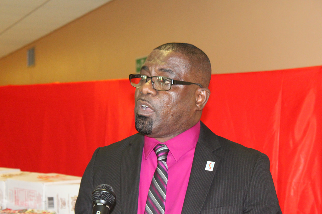 Photo of Closing the Gap to Universal Access”   Remarks by Mr Dereck Springer, PANCAP Coordinating Unit Director