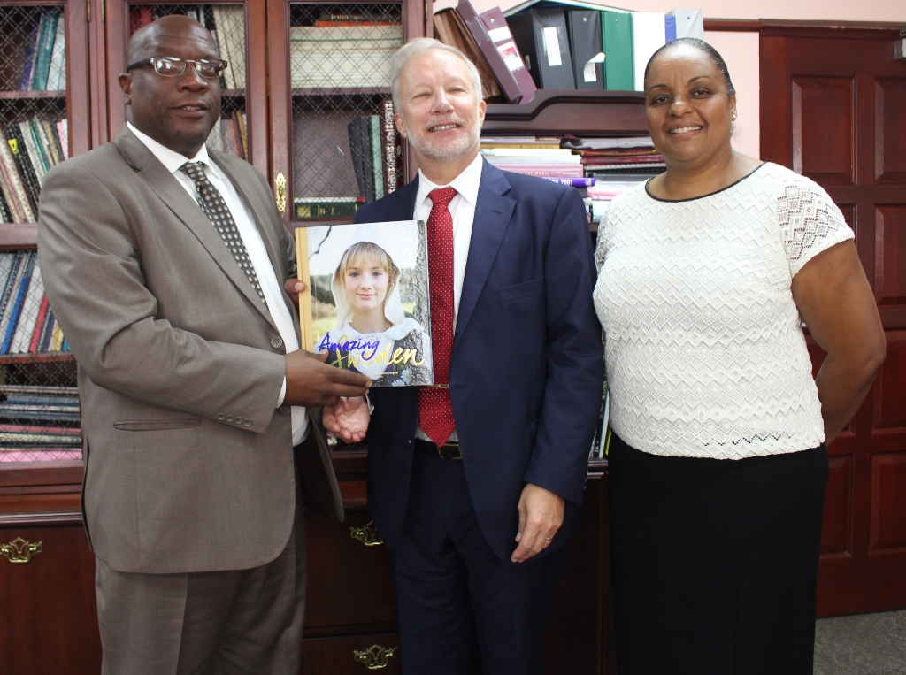 Photo of Swedish Ambassador to CARICOM pays courtesy call on PM Harris