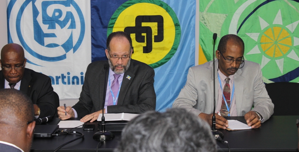 Photo of CARICOM Secretary-General, Ambassador Irwin LaRocque chairs a CARICOM Caucus at COP 21
