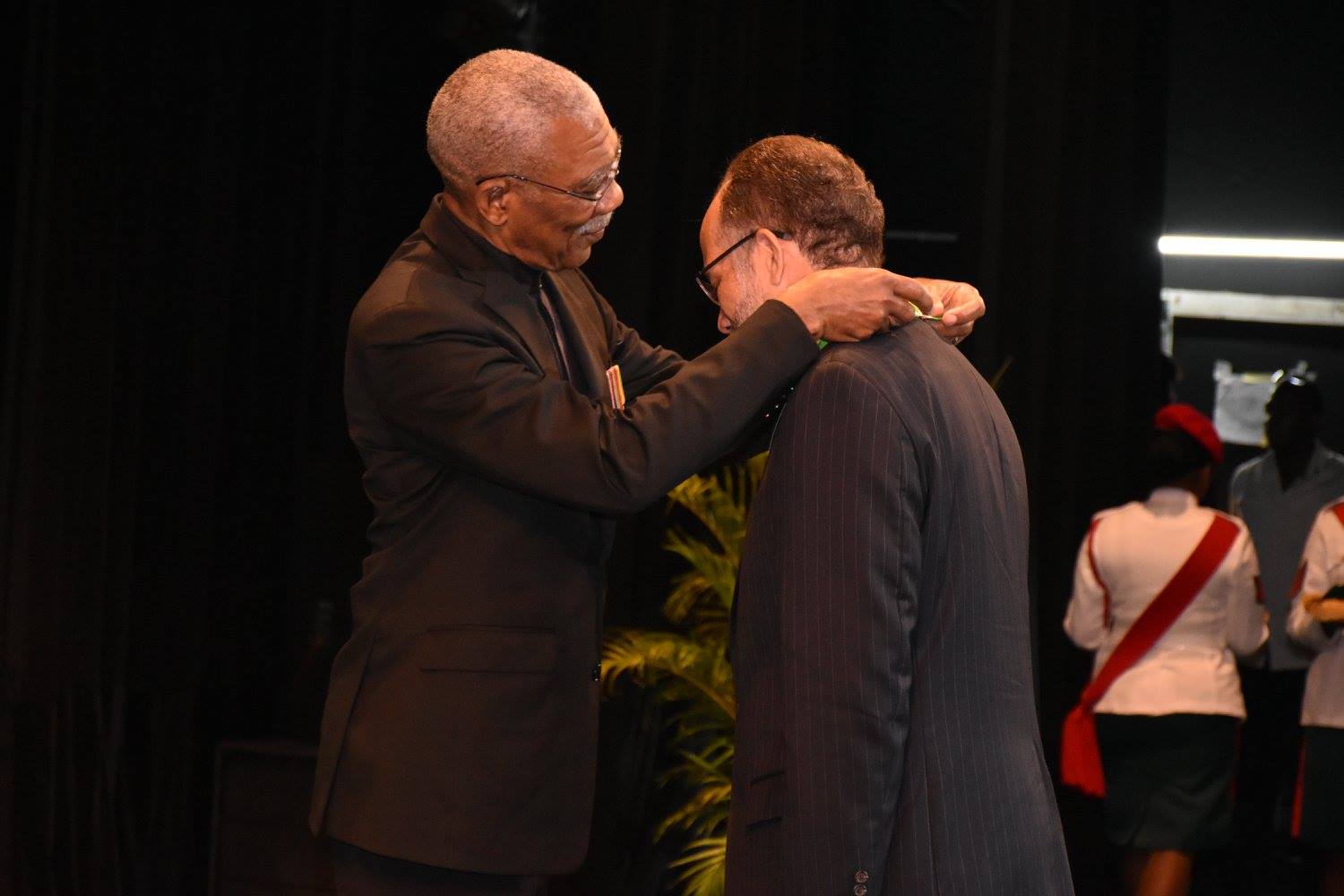 Photo of CARICOM Secretary-General gets Guyana national award