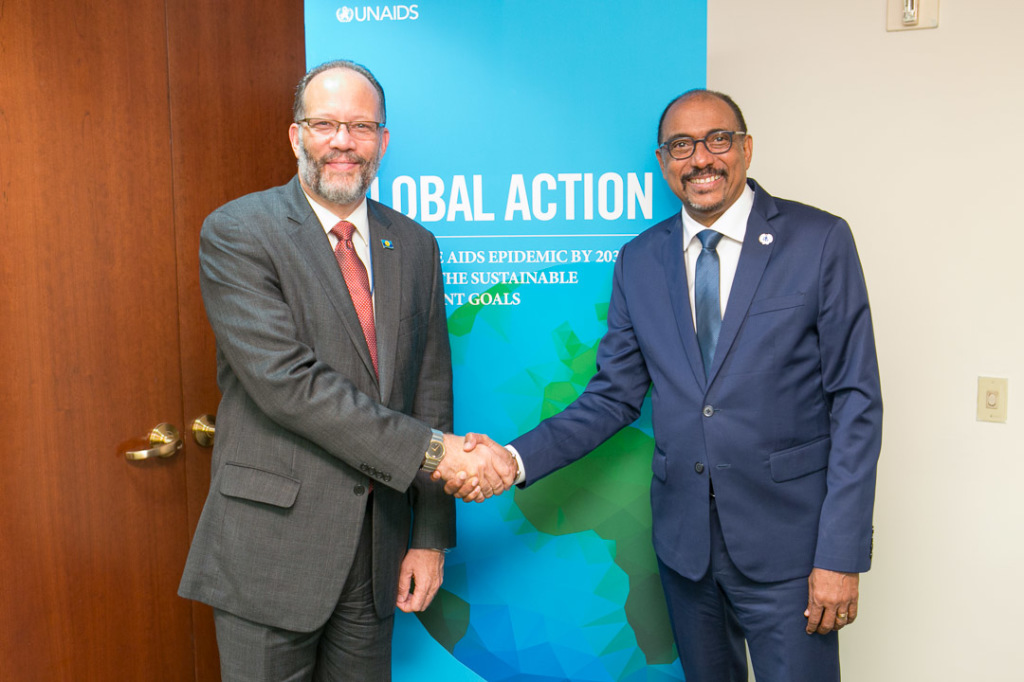 Photo of SG discusses CARICOM-UNAIDS continued collaboration