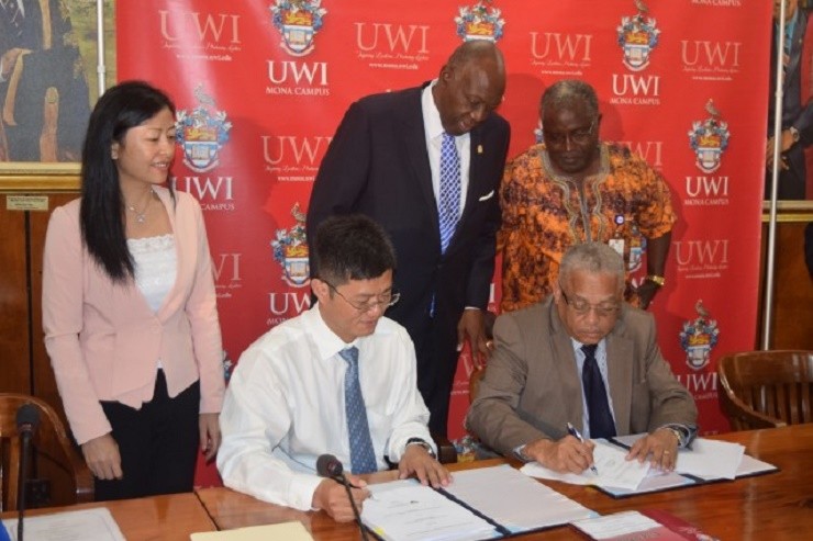 Photo of China funding half billion US-dollar university hospital project in Jamaica